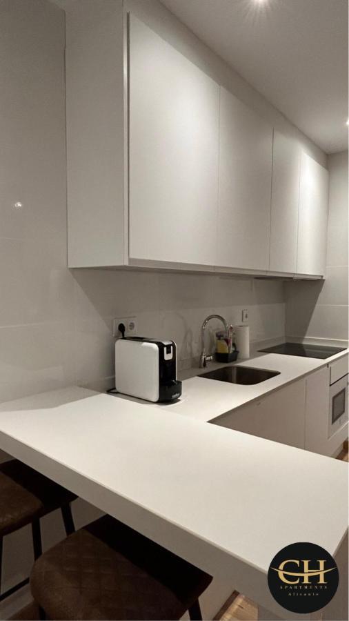 Ch Apartments Аликанте Екстериор снимка
