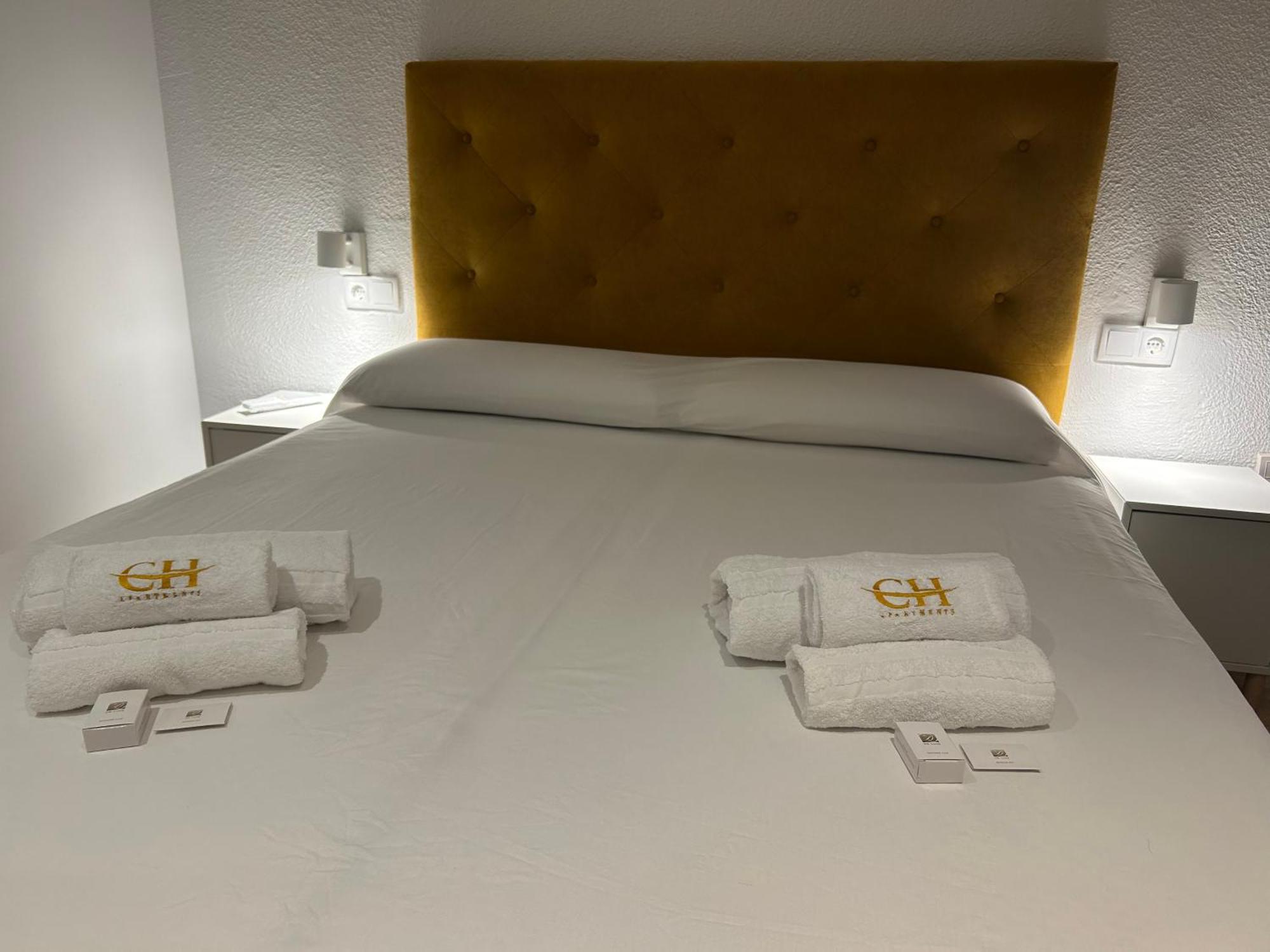 Ch Apartments Аликанте Екстериор снимка