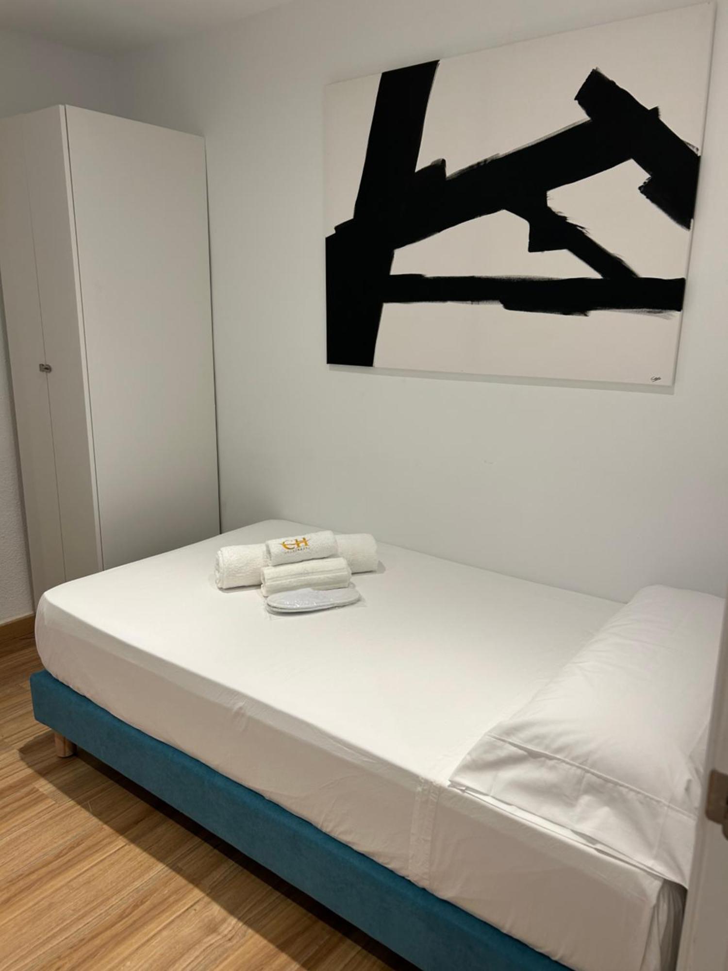 Ch Apartments Аликанте Екстериор снимка
